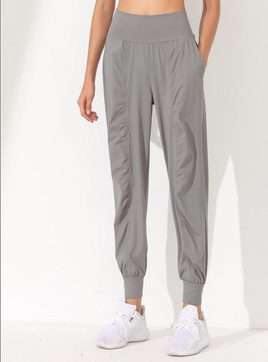 Arven Tapered Jogger Pants - Gray
